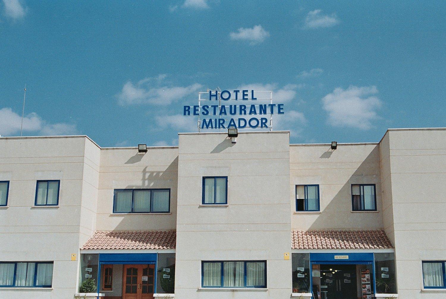 Hotel Mirador Velilla de San Antonio Exterior foto