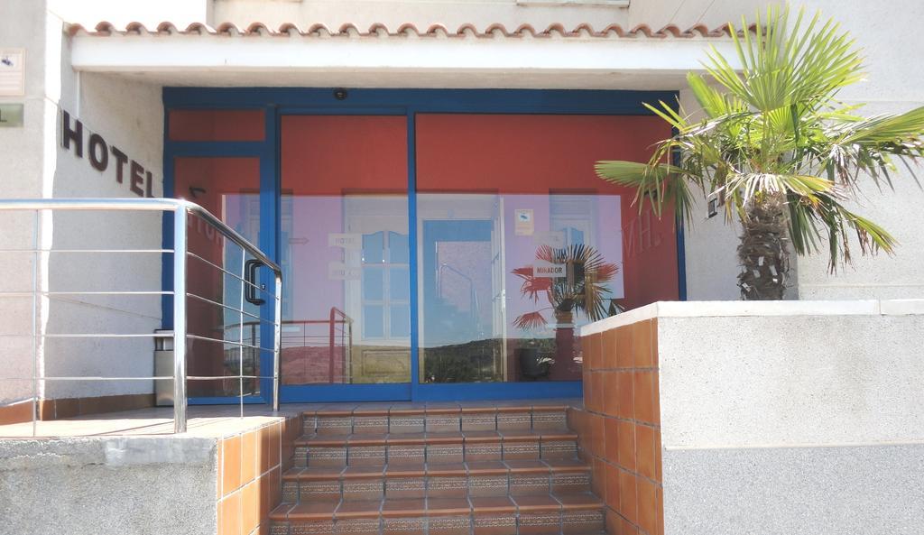 Hotel Mirador Velilla de San Antonio Exterior foto